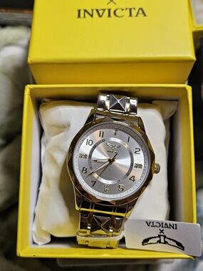 Invicta Specialty Men’s 41mm Watch – Silver Dial, Geometric Link Band